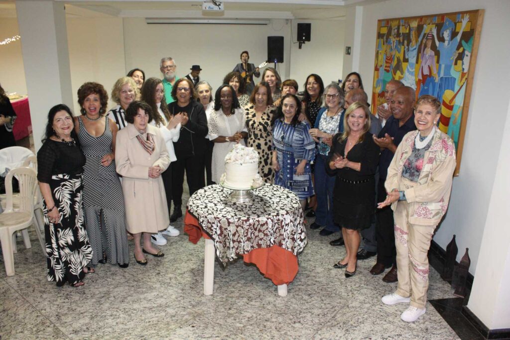 inauguracao de retrato dia das maes e festa de aniversariantes 23 05 2025 93