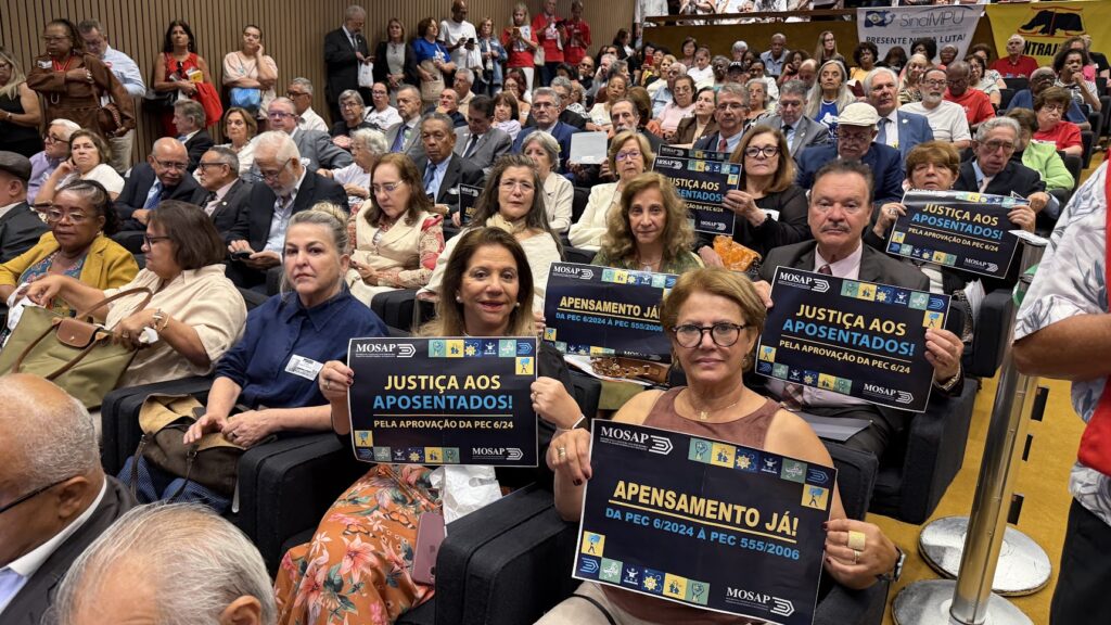Mineiros reforçam mobilização pela aprovação da PEC 6/2024 em ato nacional realizado em Brasília 2 mineiros reforcam mobilizacao pela aprovacao da pec 6 2024 em ato nacional realizado em brasilia 4